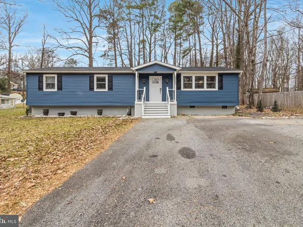 29963 Hillview Dr, Mechanicsville, MD 20659