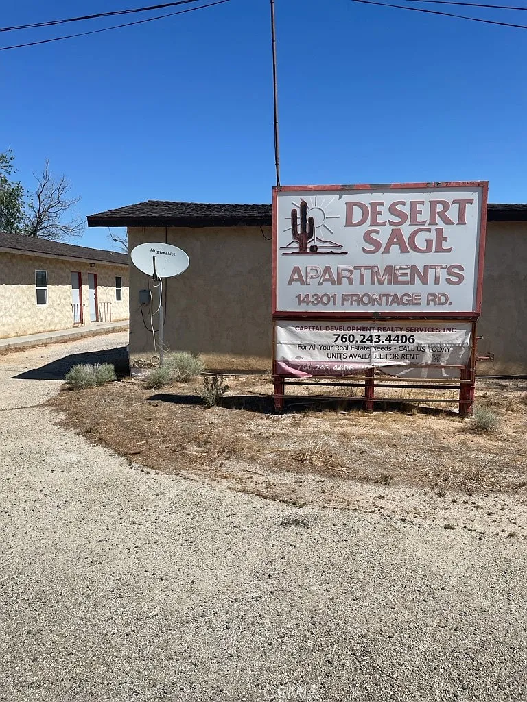 1 bed, 400 sqft, $750 — Photo 1