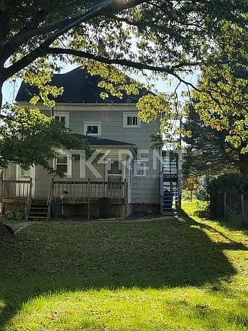 208 Broad Street - B — Photo 3