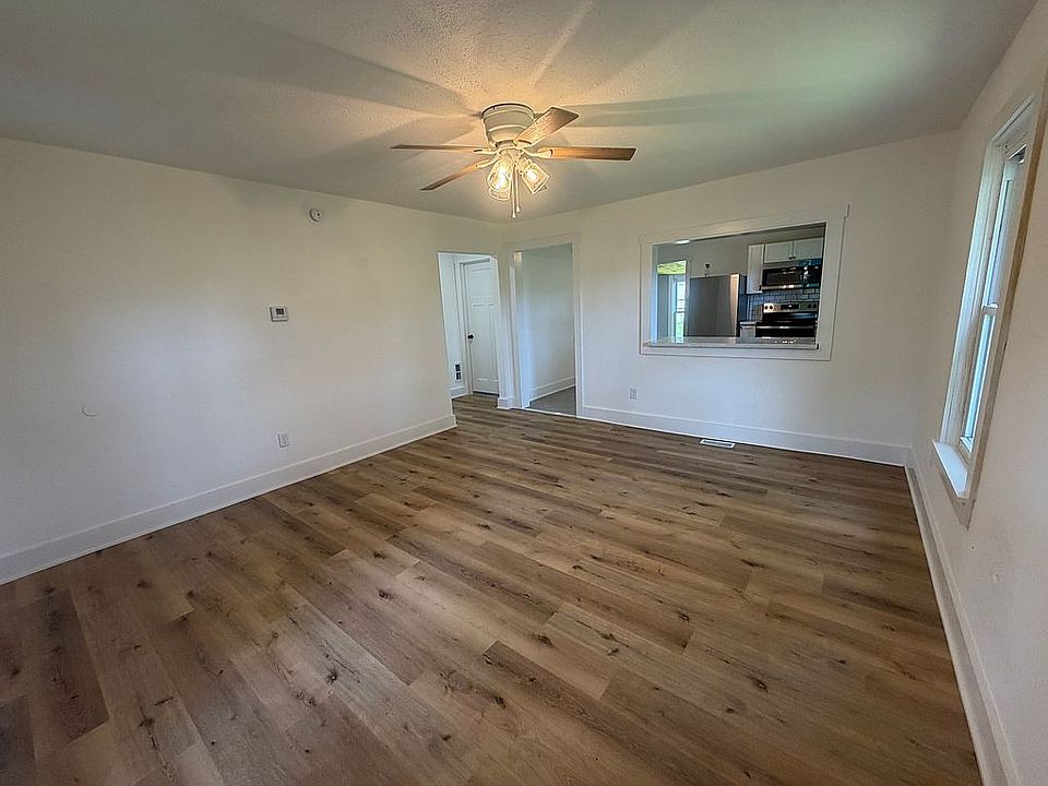 1st image of 602 Wright St