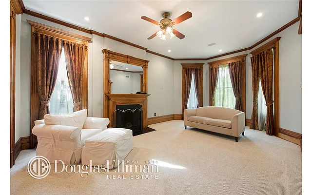 Sold by Douglas Elliman | media 14