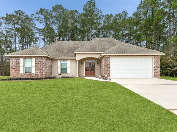 13394 Riverlake Dr, Covington, LA 70435