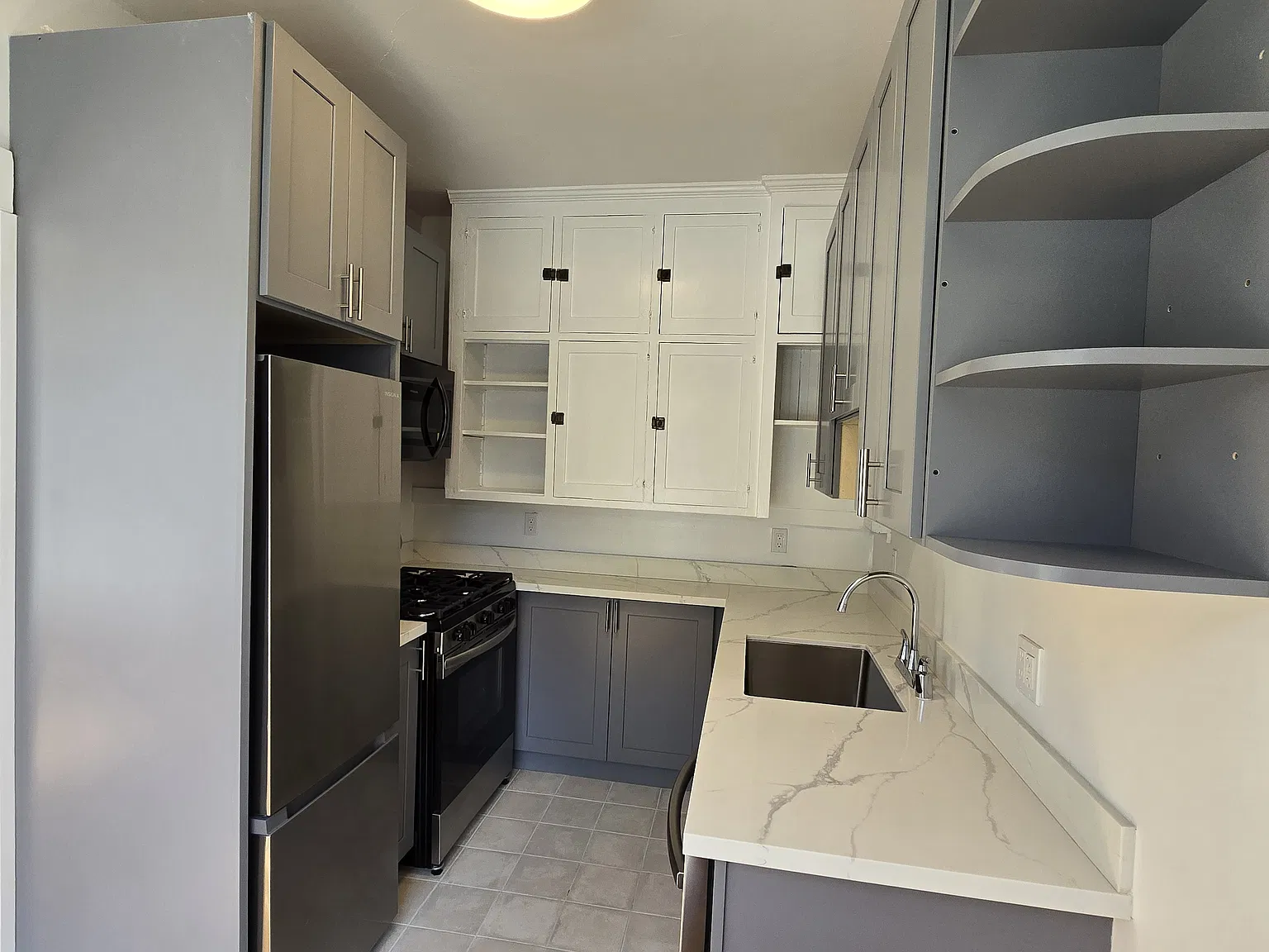 Studio, 500 sqft, $3,595 — Photo 4