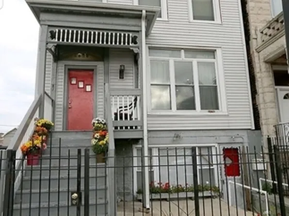 3529 S Indiana Ave, Chicago, IL 60653