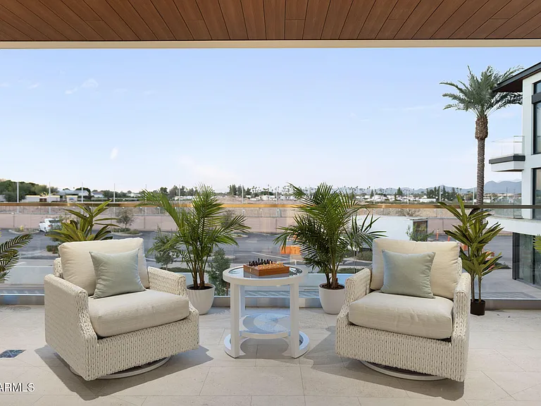 6587 N Palmeraie Blvd #2015 — Photo 24
