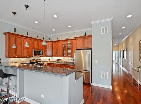 4th image of 2239 W North Ave #3A
