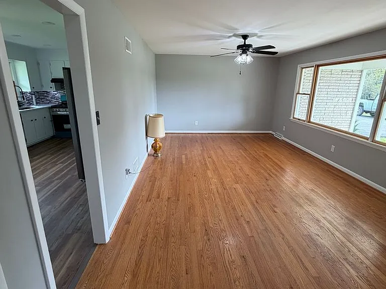 4200 Federal Hill Rd — Photo 17