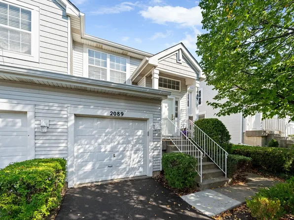 2089 Orchard Ln, Carpentersville, IL 60110