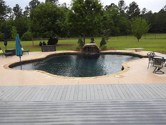 5th image of 183 Quail Valley Dr