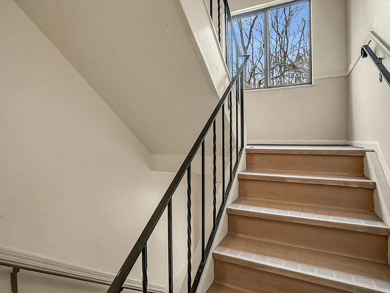 Chippewa Village Apartments Convenient Living in Beaver Falls, PA — Photo 22