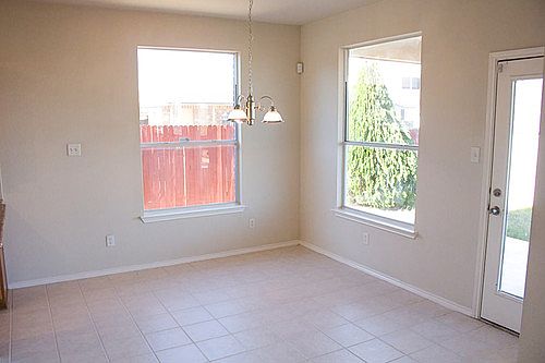 4th image of 231 Lottie Ln