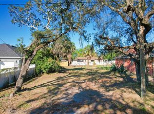 3222 N 48th St Lot 114, Tampa, FL 33605