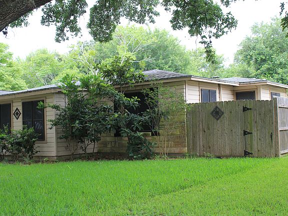 5th image of 1706 E Park Ave