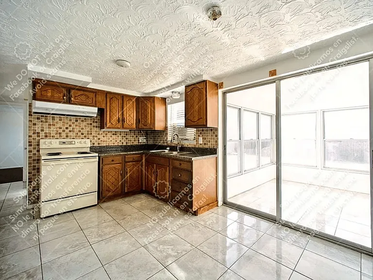 5338 Nancy Ln — Photo 7