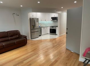 94 Lafayette Ave #1, Brooklyn, NY 11217