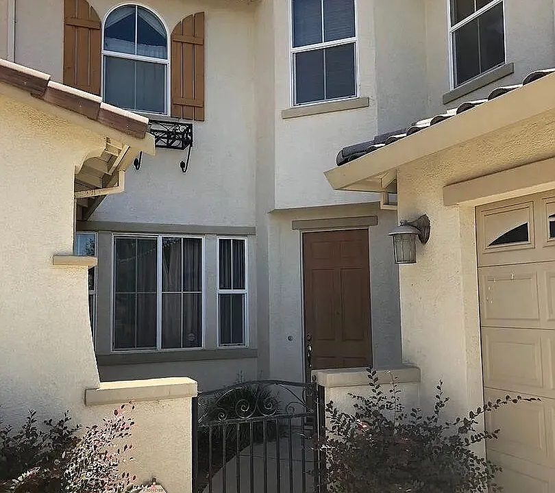 3706 Jardin Way