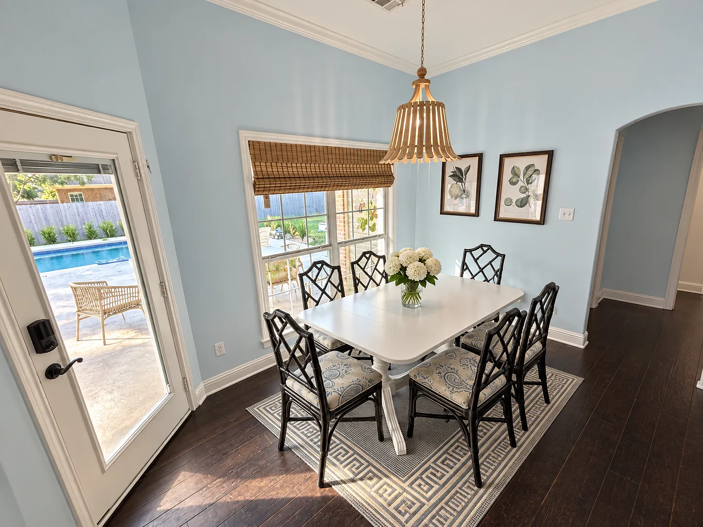 4 bed, 2495 sqft, $4,200 — Photo 4