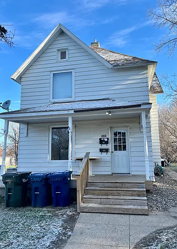 528 Spruce St Photo 1