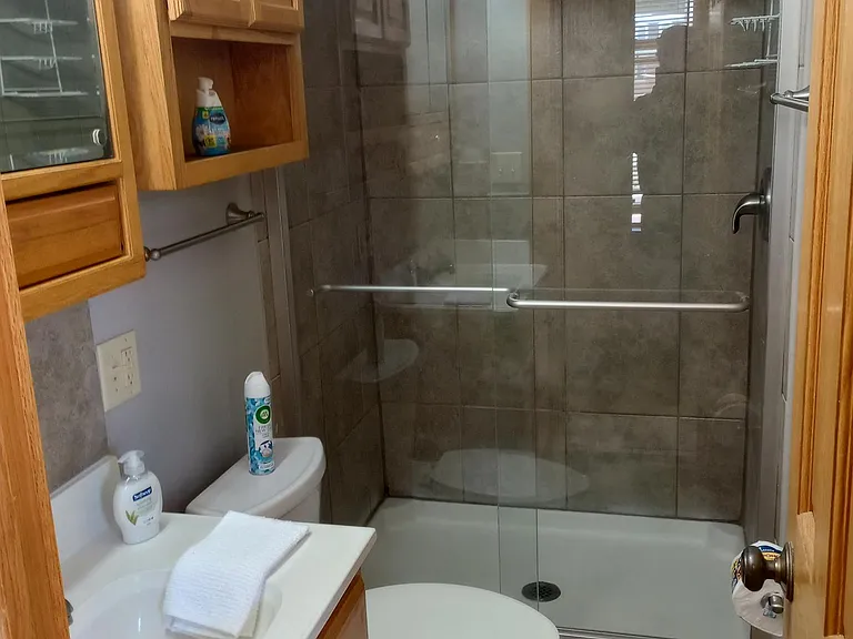 473 1/2 Locust St — Photo 5