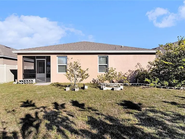 769 Forest Trace Cir — Photo 5