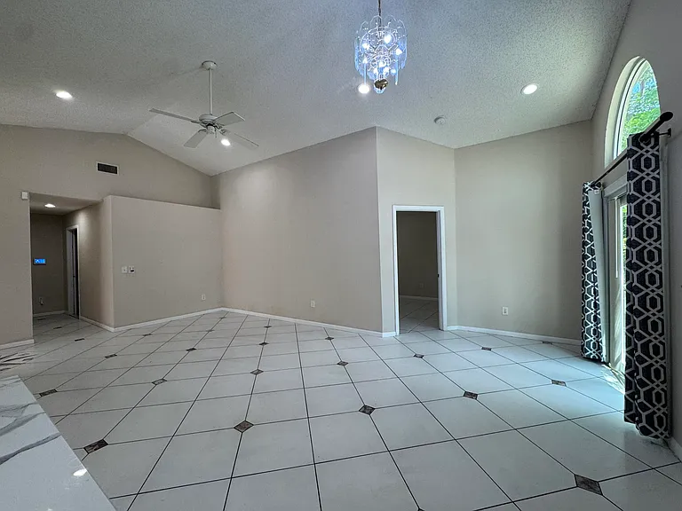 1038 W Jasmine Ln — Photo 19