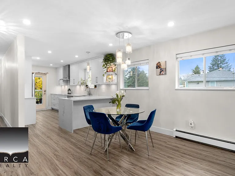 1403 Frederick Rd — Photo 9