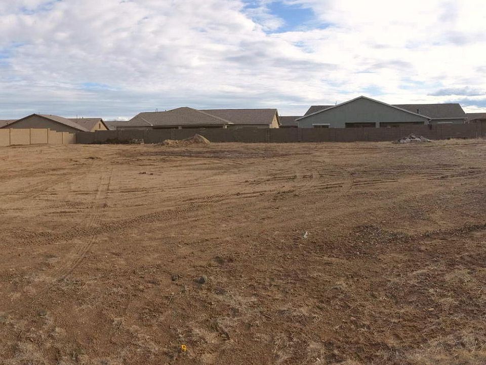 1st image of 8325 N Prairie Vw