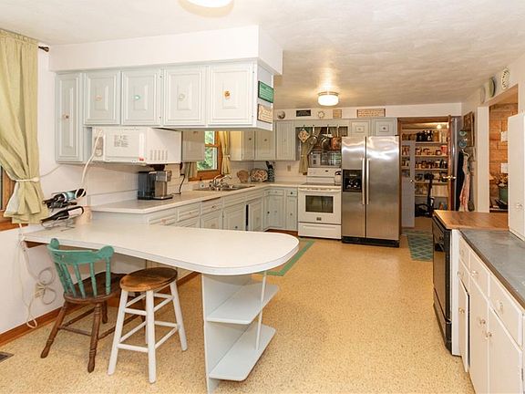 5th image of 1505 W 1st St