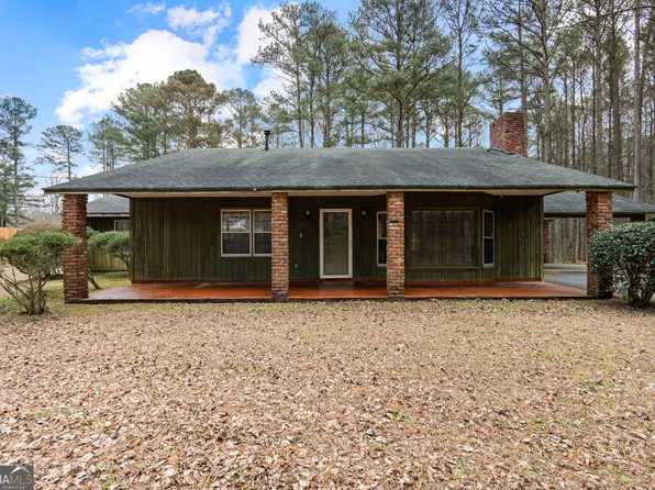 447 Adams Rd, Fayetteville, GA 30214