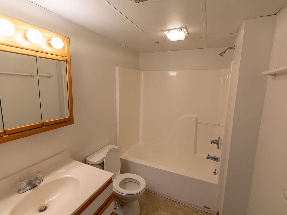 1st image of 327 Willey St #403