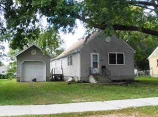 705 N 13th St, Estherville, IA 51334