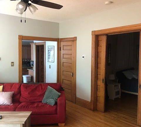 3rd image of 2406 Lincoln St NE #1