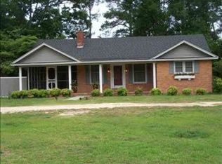 502 14th St, Hartsville, SC 29550