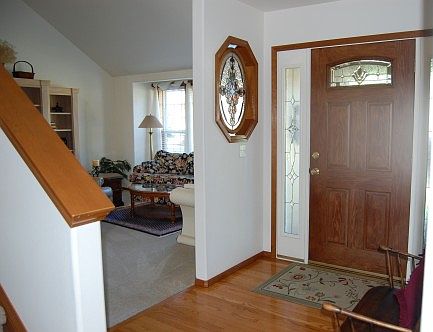 5th image of 1826 Meixner St NE