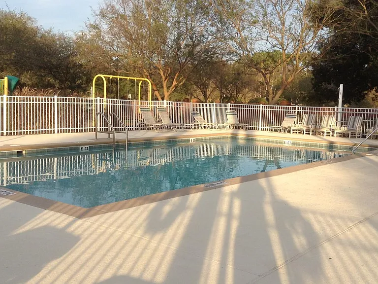 5039 Pineland Ln — Photo 13