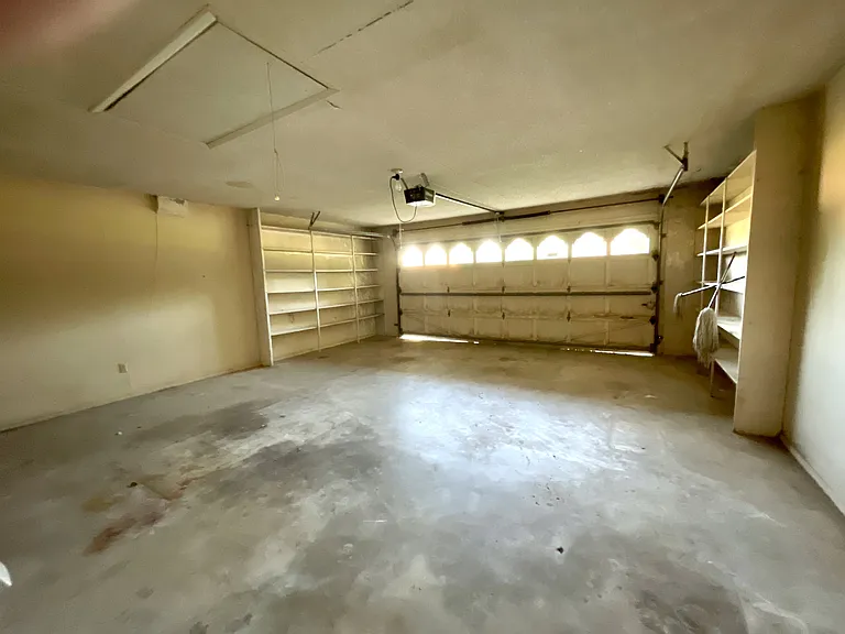 905 Cottonwood St — Photo 16