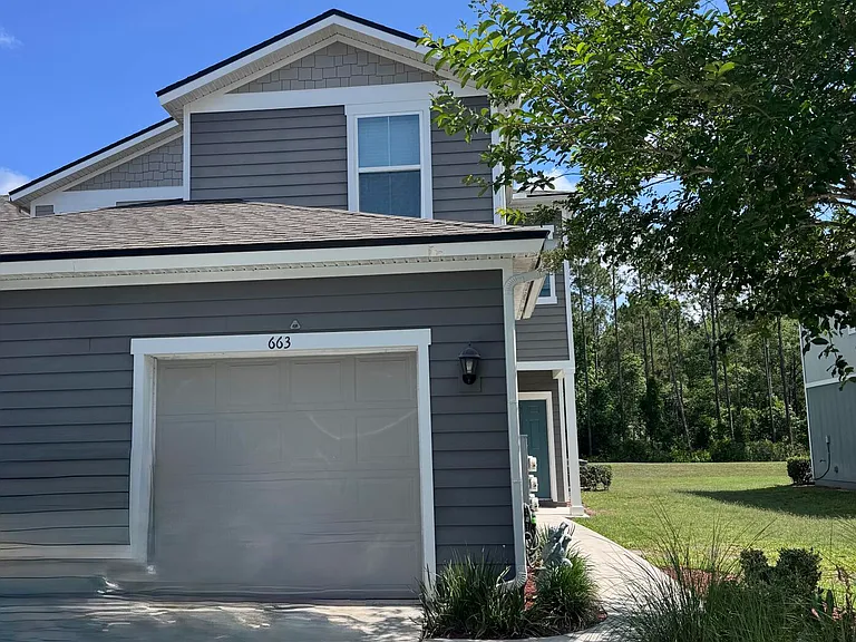 663 Servia Dr — Photo 1