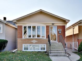 7125 W Summerdale Ave, Chicago, IL 60656