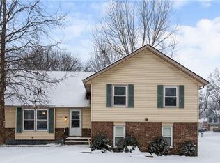 12725 W 99th Ter, Lenexa, KS 66215