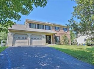 2009 Wells Ct, Allentown, PA 18103