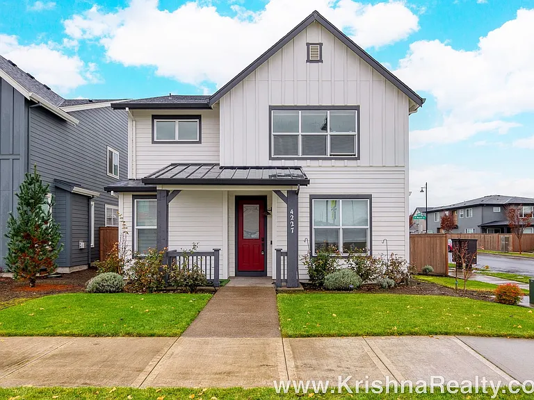4227 SE Reed Dr — Photo 1