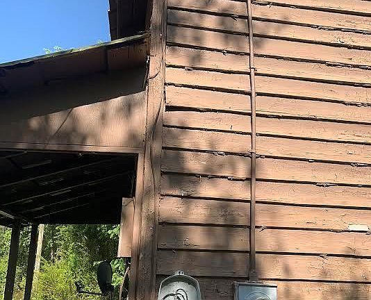 3rd image of 510 Moseley Ln