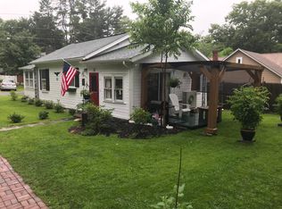 6 Grandview Ave, Charlton, MA 01507