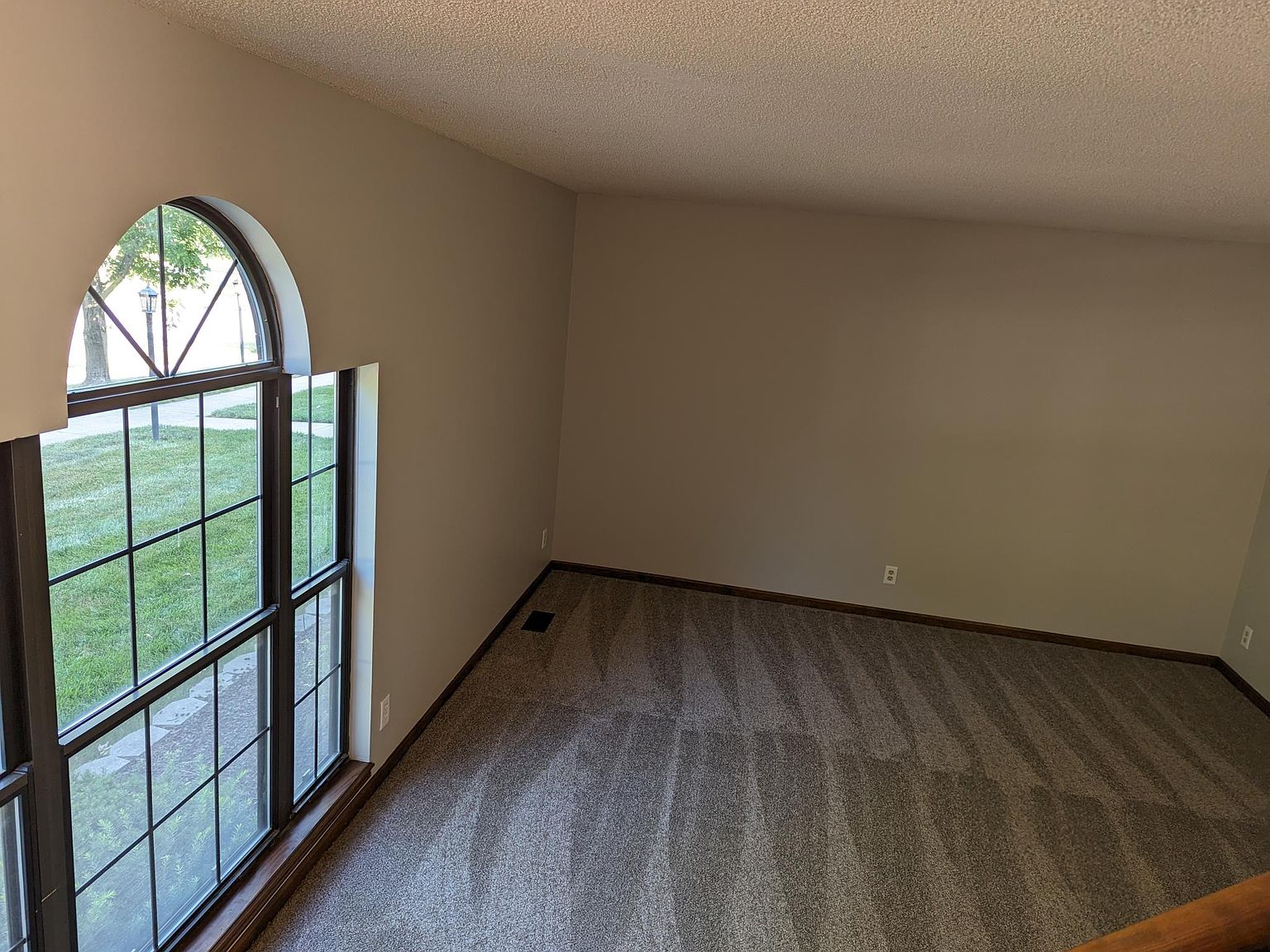 204 Stonebridge Ln 204, Smithville, MO 64089 Zillow