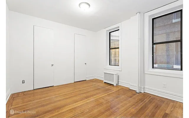 Rented by Douglas Elliman | media 10