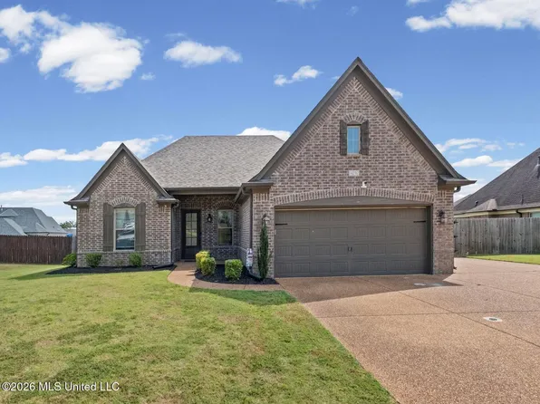 4276 Ridgemont Rd, Olive Branch, MS 38654