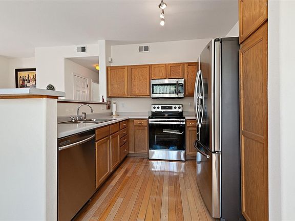 2nd image of 8500 E Jefferson Ave APT 10I