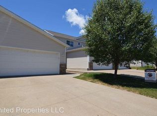 1632 50th St, Marion, IA 52302