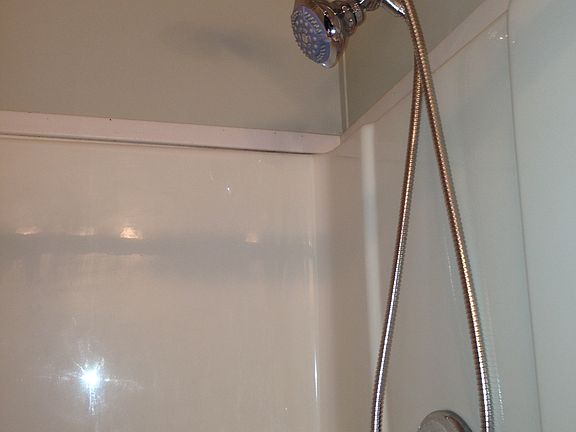5th image of 271 Winding Ln