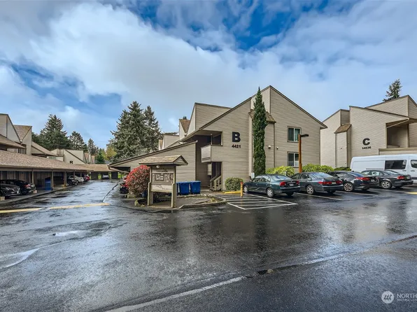 4421 147th NE #B11, Bellevue, WA 98007